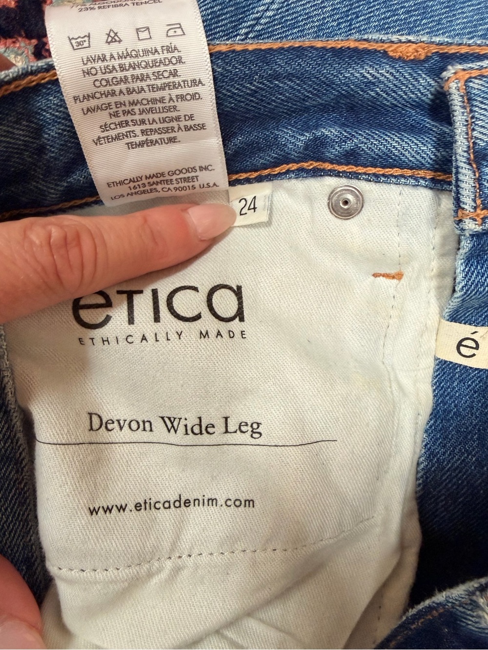 ETICA devon wide leg in everglades size 24 NWOT distressed - Picture 9 of 10